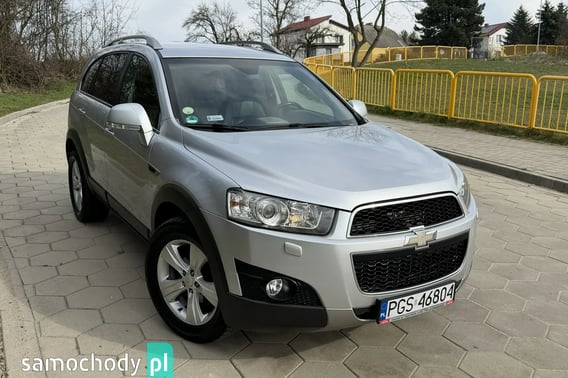 Chevrolet Captiva SUV 2012