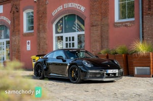 Porsche 911 Coupe 2020