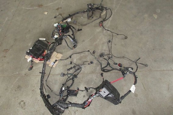 VOLVO XC60 LIFT 2,4D5 INSTALACJA KOMORY SILNIKA