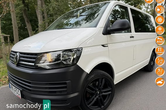 Volkswagen Transporter Bus 2017