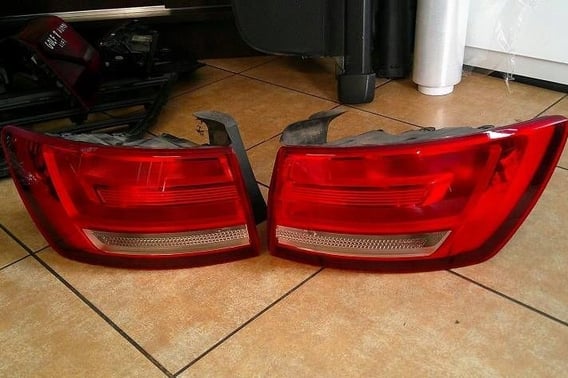 Audi A4 B9 AVANT LAMPA TYŁ PRAWA/LEWA 8W9945069/070