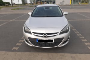 Opel Astra Hatchback 2015