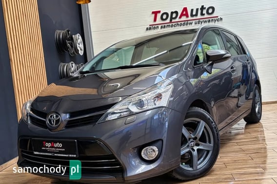 Toyota Verso Minivan 2017