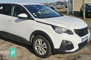 Peugeot 5008 Minivan 2020