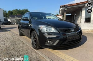 Kia Ceed Hatchback 2012