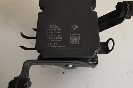 BMW 1 F20 POMPA ABS 10096208213