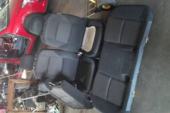 HYUNDAI I30 I KOMBI FOTELE KANAPA BOCZKI EU KOMPLET