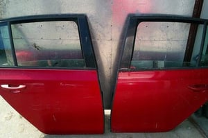 VW GOLF VI HB DRZWI TYŁ PRAWE/LEWE LA3S