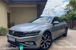 Volkswagen Passat Sedan 2021