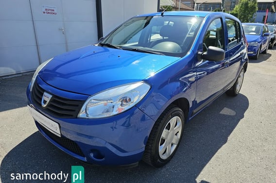 Dacia Sandero Hatchback 2009