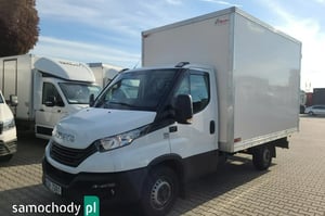 IVECO Daily Kontener 2022