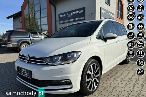 Volkswagen Touran Minivan 2024