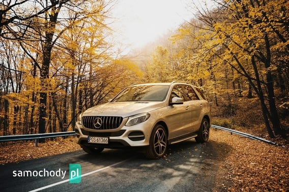 Mercedes-Benz GLE SUV 2016