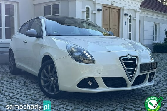 Alfa Romeo Giulietta Hatchback 2013