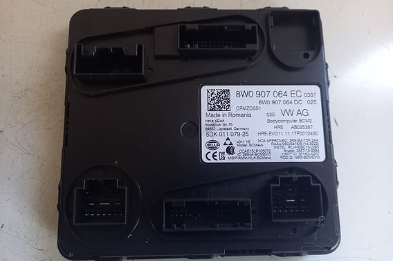 AUDI A4 B9 MODUŁ KOMFORTU 8W0907064EC