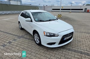 Mitsubishi Lancer Sedan 2010