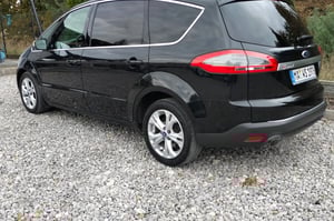 Ford S-Max Minivan 2014