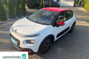 Omoda Inny Hatchback 2019