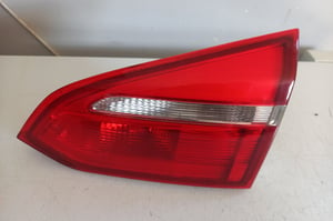 FORD FOCUS MK3 LIFT LAMPA W KLAPĘ PRAWA EUROPA