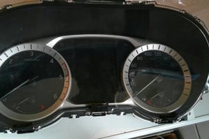 NISSAN NAVARA D23 2,3DCI LICZNIK 5JM2B