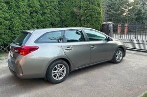 Toyota Auris Kombi 2014
