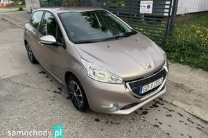 Peugeot 208 Hatchback 2013
