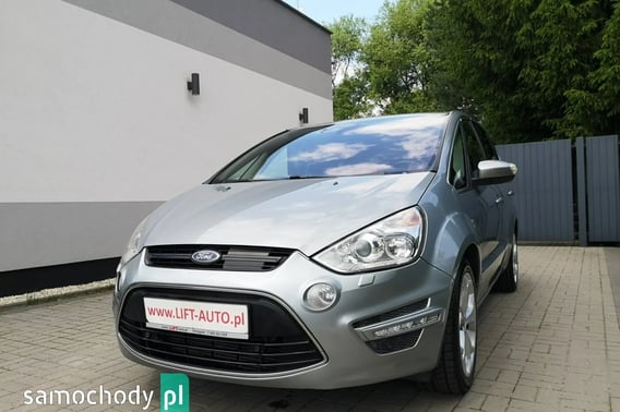 Ford S-Max Minivan 2013