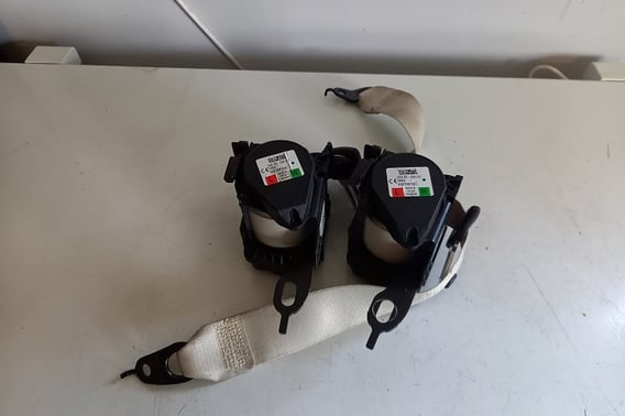 BMW 5 G30 M550 PAS BEZPIECZEŃSTWA TYŁ 639708700C