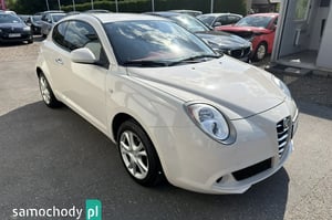 Alfa Romeo MiTo Hatchback 2010