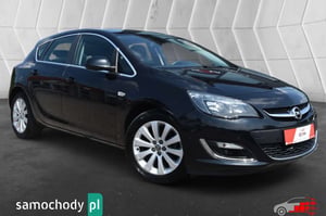 Opel Astra Hatchback 2014