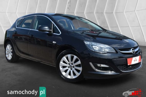 Opel Astra Hatchback 2014