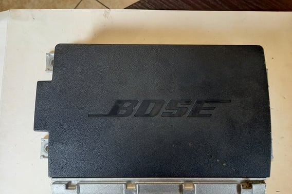 AUDI A6 C7 WZMACNIACZ BOSE 4G5035223E