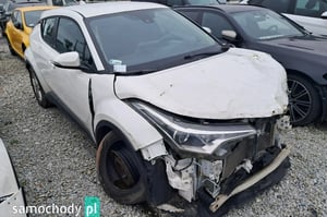 Toyota C-HR SUV 2022