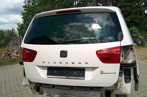 SEAT ALHAMBRA MK2 KLAPA BAGAŻNIKA LB9A