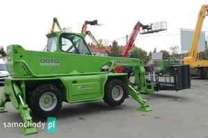 Dieci ładowarki teleskopowe Merlo Manitou Dieci 2018