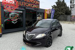 Lancia Ypsilon Hatchback 2012