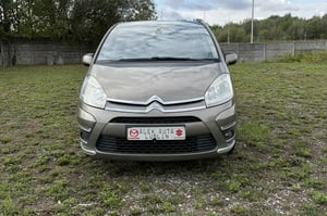 Citroen C4 Picasso Minivan 2011