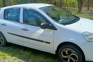 Renault Clio Hatchback 2013