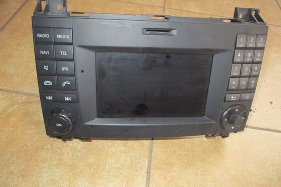 MERCEDES SPRINTER RADIO NAVI COMAND A9069000203