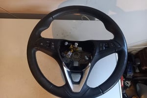 OPLE ASTRA K LIFT KIEROWNICA GRZANA MULTIFUNKCJA SKÓRA 39108895