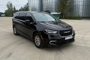 Chrysler Pacifica Minivan 2025
