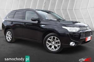 Mitsubishi Outlander SUV 2014