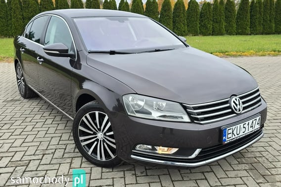 Volkswagen Passat Sedan 2011