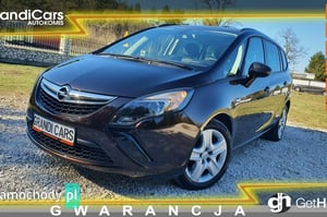 Opel Zafira Minivan 2012