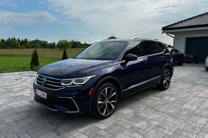 Volkswagen Tiguan SUV 2022