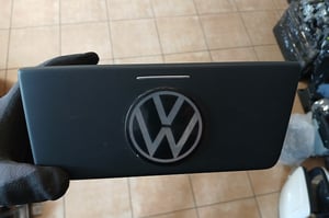 GOLF V PLUS POPIELNICZKA 5M1857309B