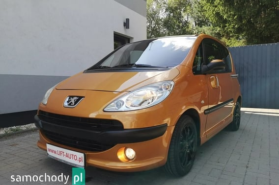 Peugeot 1007 Hatchback 2006