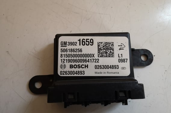 OPEL CORSA E MODUŁ PARKOWANIA 39021659