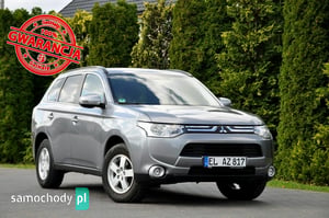 Mitsubishi Outlander SUV 2013