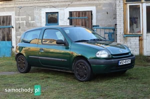 Renault Clio Hatchback 2000